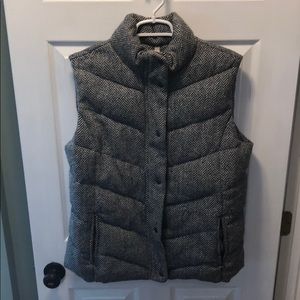 Beautiful GAP Herringbone Down-filled Vest!